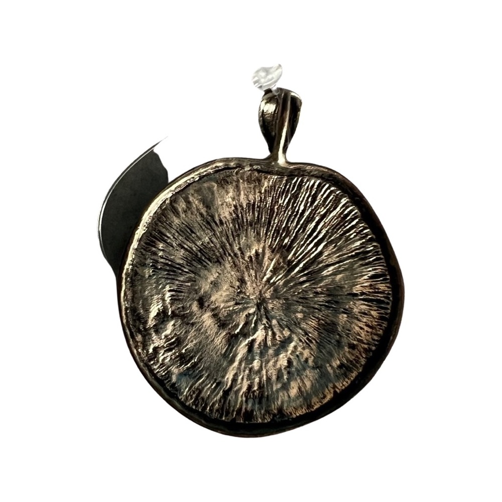 Silver Plated Circle Pendent - image 4